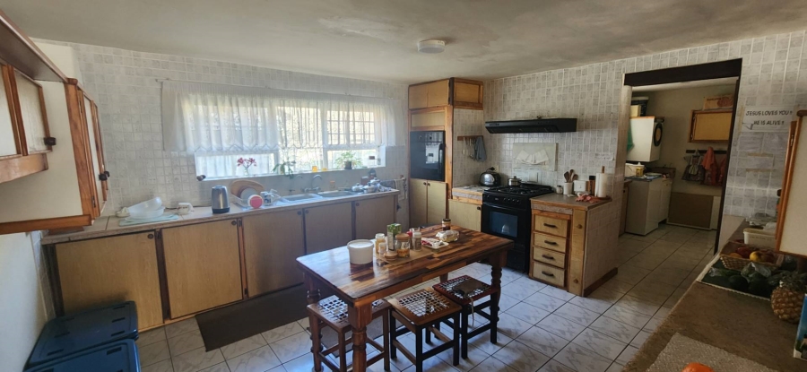 4 Bedroom Property for Sale in Fraaiuitsig Western Cape